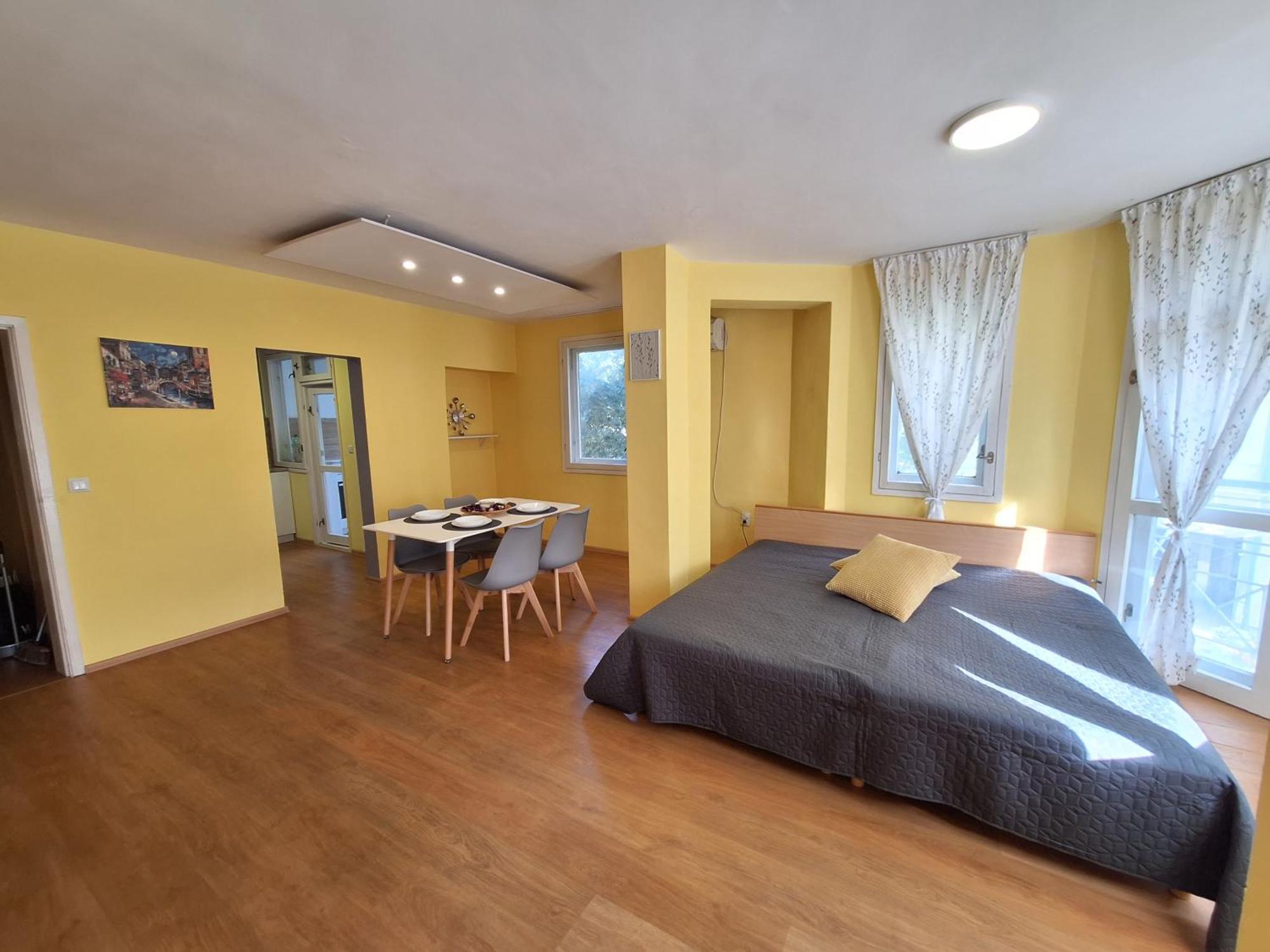 Top Location Harmony Apartment By Hostex Варна Екстер'єр фото