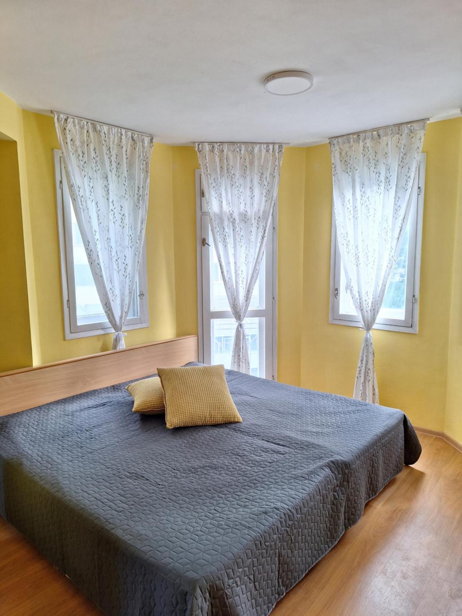Top Location Harmony Apartment By Hostex Варна Екстер'єр фото